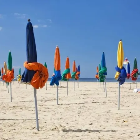 Le Belvedere Yourhosthelper *