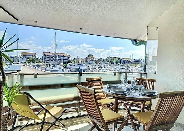 Le Belvedere Yourhosthelper * دوفييل