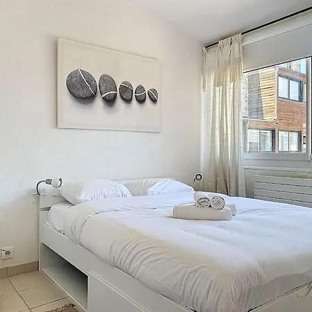 Le Belvedere Yourhosthelper Apartament *