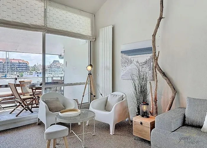 Le Belvedere Yourhosthelper * Deauville